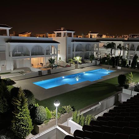 Fortuna Penthouse With Roof Terrace, Ac And Pool โรฮาเลส ภายนอก รูปภาพ