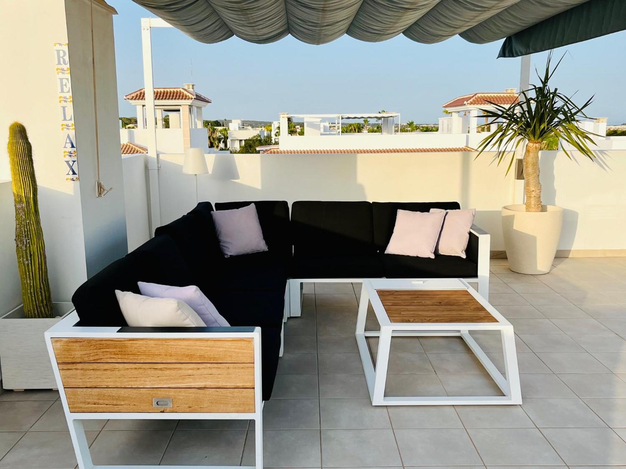 Fortuna Penthouse With Roof Terrace, Ac And Pool โรฮาเลส ภายนอก รูปภาพ